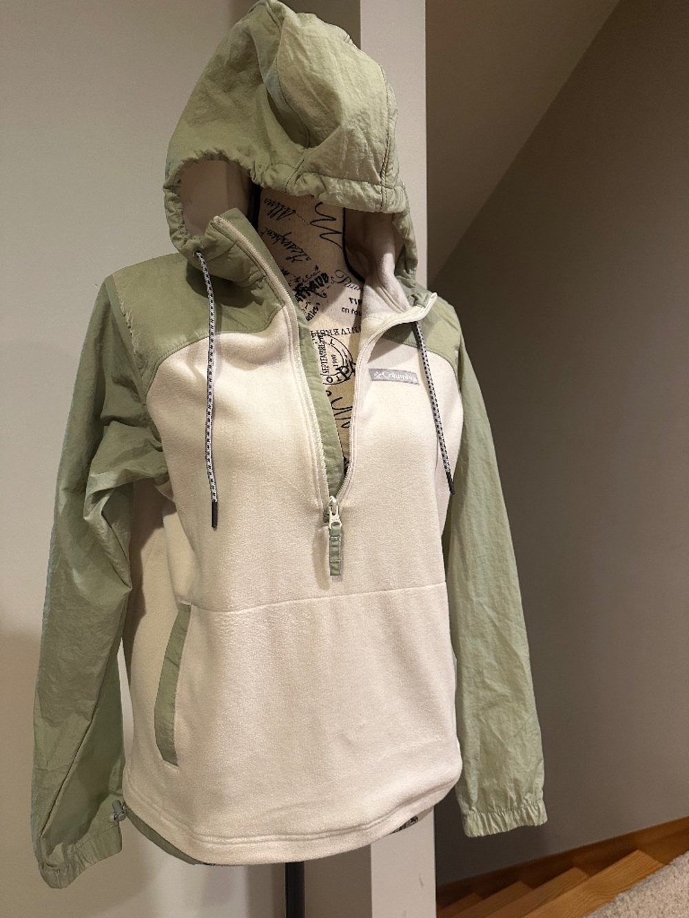 Women's Columbia Green/White Fleece Jacket Size M